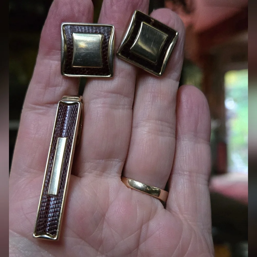 Speidel vintage cufflinks & tie clip gold & croc set